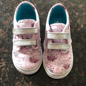 Toddler girls pink vans